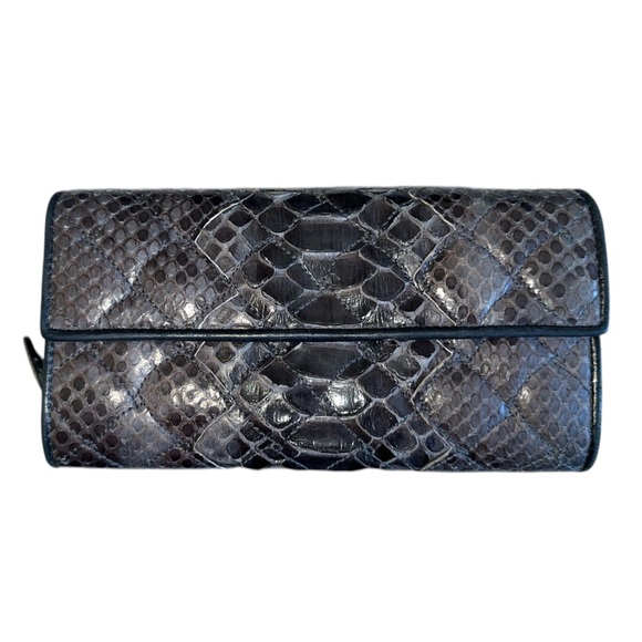 Bottega Veneta Python Wallet - Picture 1 of 9